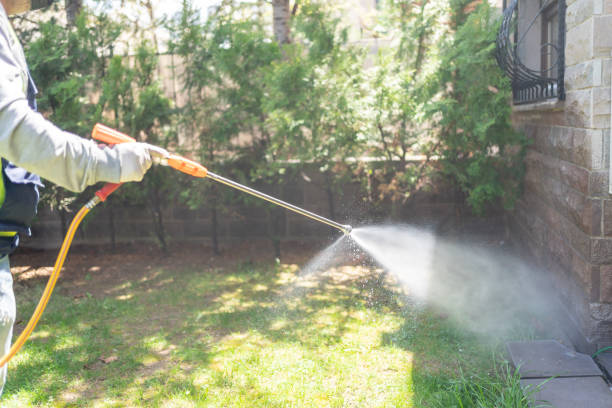 Best Wildlife Control Services  in Bronson, MI